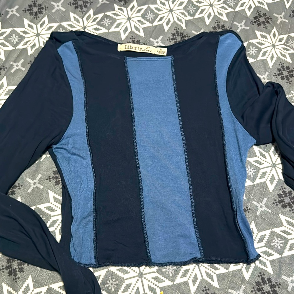 liberty love long sleeve shirt size M worn couple of times